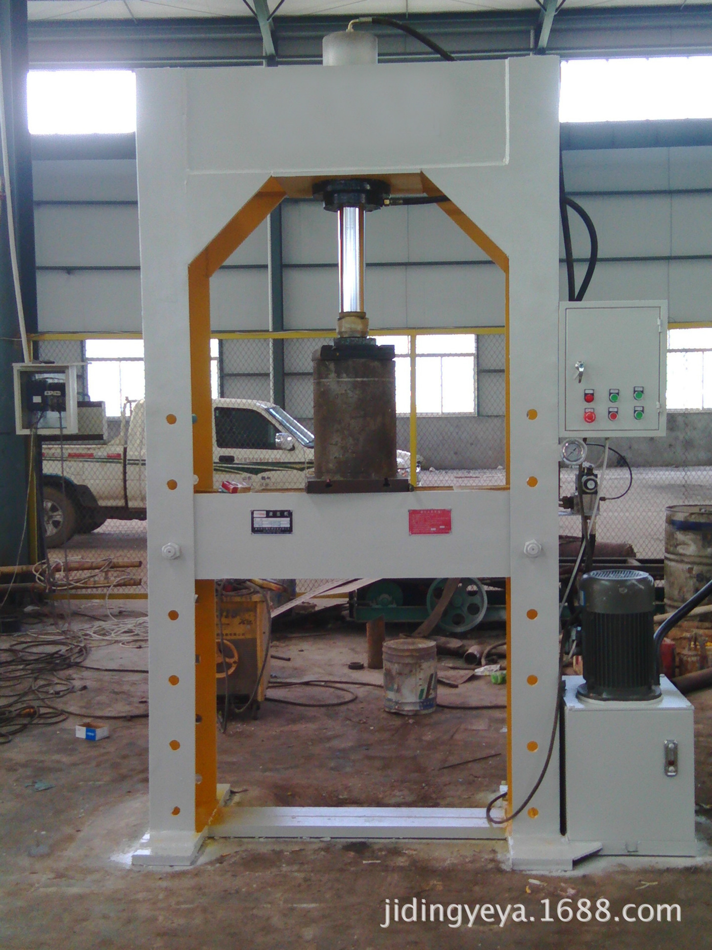 校正铁棍_薄板专用10吨龙门式液压机,压力机
