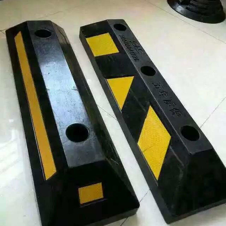 优质实用款碳钢车轮挡车器磨砂款式 绿道通耐撞挡车杆 质保十年
