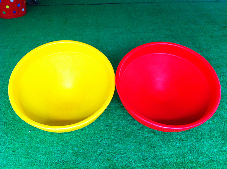 塑料加厚大陀螺 幼儿园儿童感统训练器材 旋转平衡塑料大陀螺批发