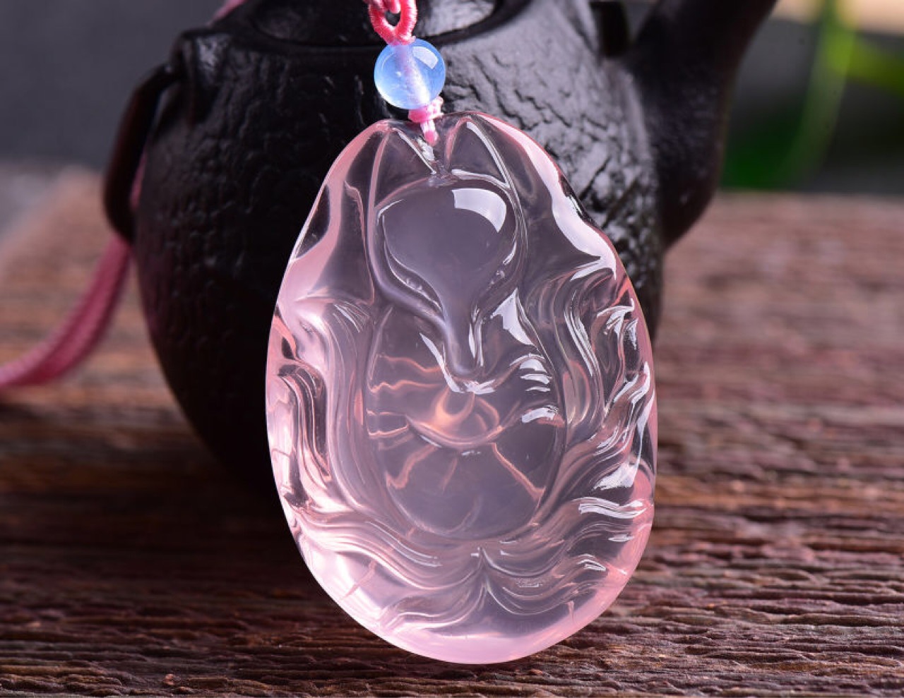 粉水晶九尾狐吊坠项链莫桑比克芙蓉冰粉狐狸厂家批发