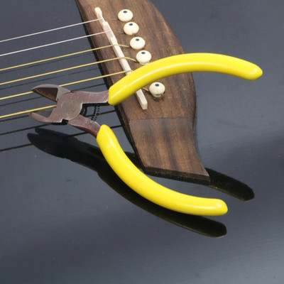 吉他剪弦器 剪弦钳换弦器 弦钉起锥器起子拔锥器换琴弦工具 配件