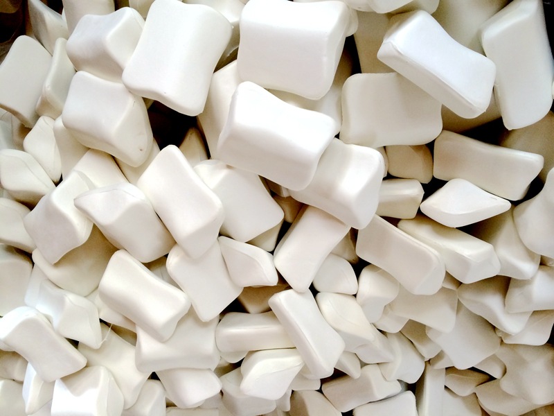 海绵厂家直供新款汽车专用慢回弹头枕车载护颈舒适记忆棉枕内芯