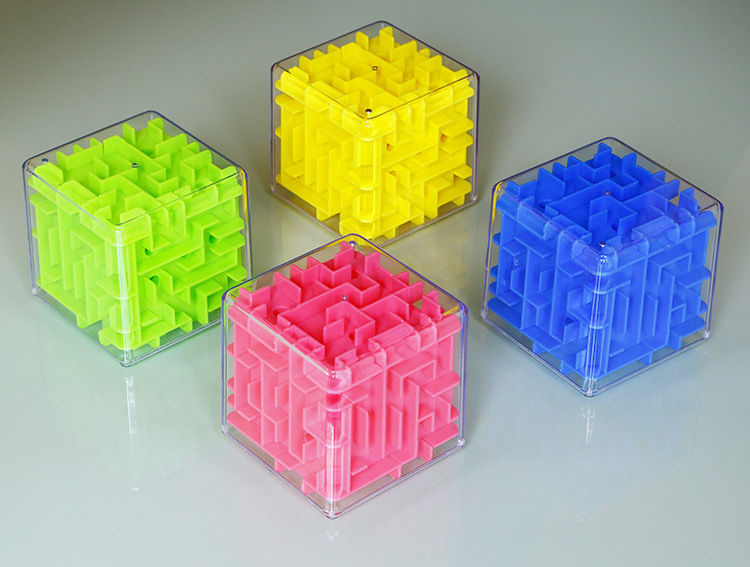 热销新品立体迷宫智力迷宫彩盒迷宫3d立体迷宫益智游戏玩具厂