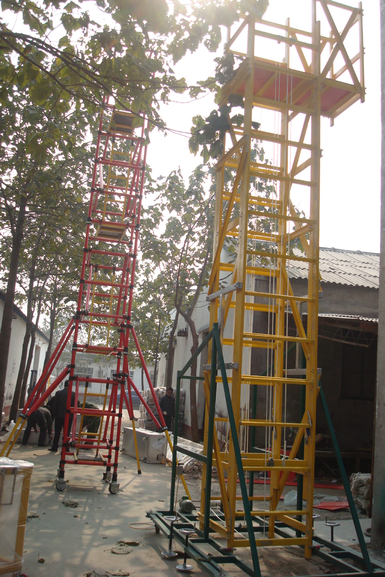 安全爬梯脚手架优质手动绝缘可移动装卸脚手架