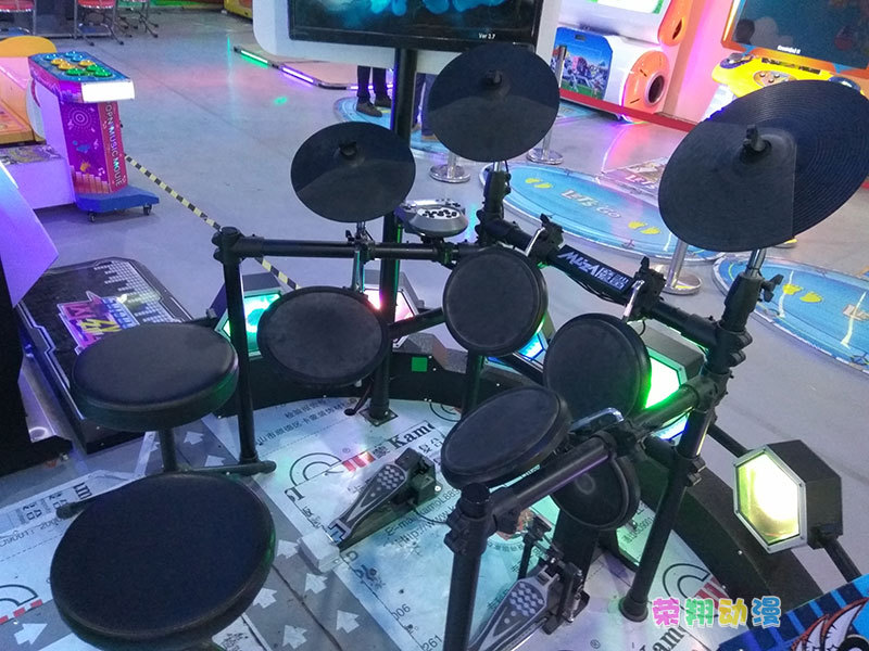 超高人气旺场必备 电子打鼓投币游戏机 超级爵士鼓4
