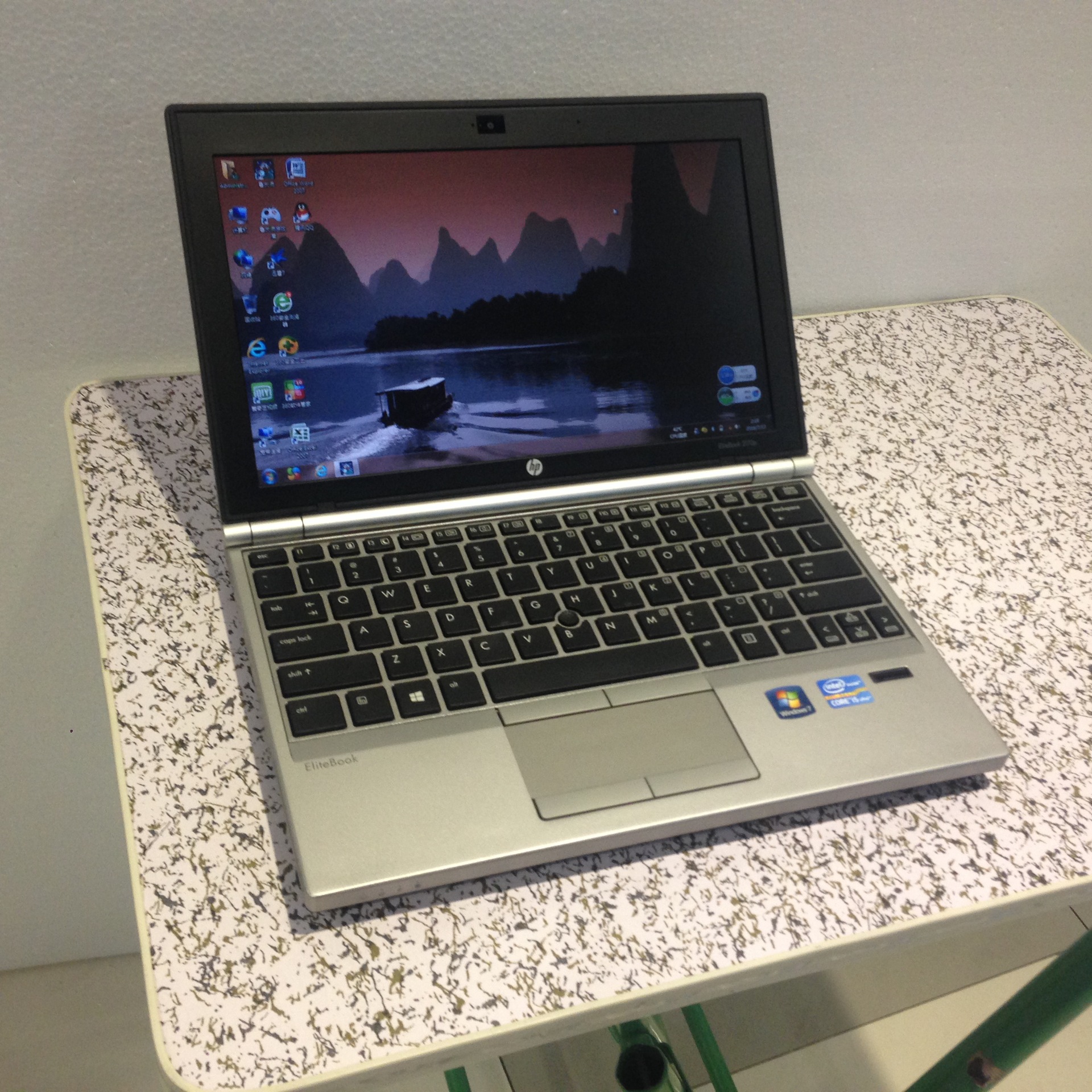 惠普2710p(ks271pa)2170p笔记本电脑11寸超薄上网本lol游戏本