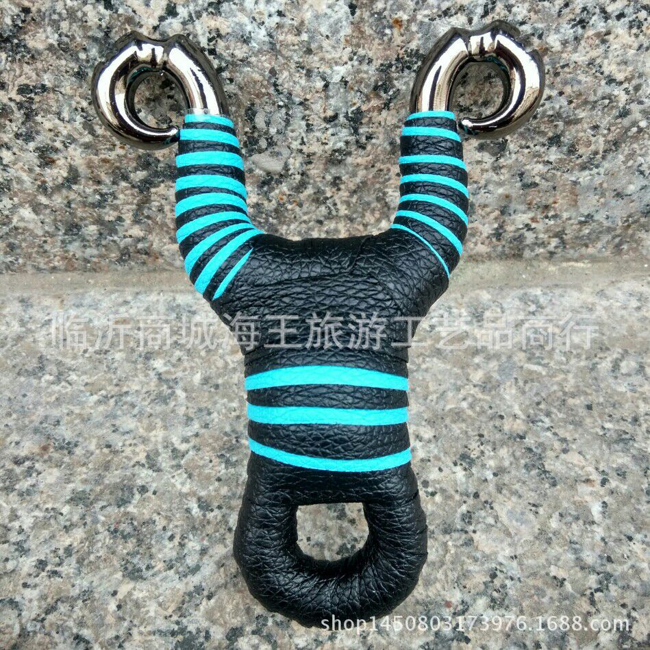 大号皮兜弹弓皮兜三眼皮兜超纤维皮兜户外弹弓皮筋插翅虎皮兜