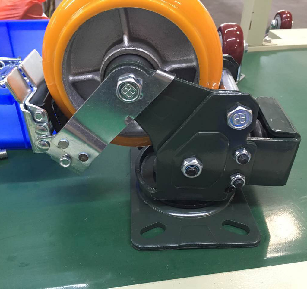 仿向荣减震轮 6寸抗震轮子 5寸8寸单弹簧减震轮