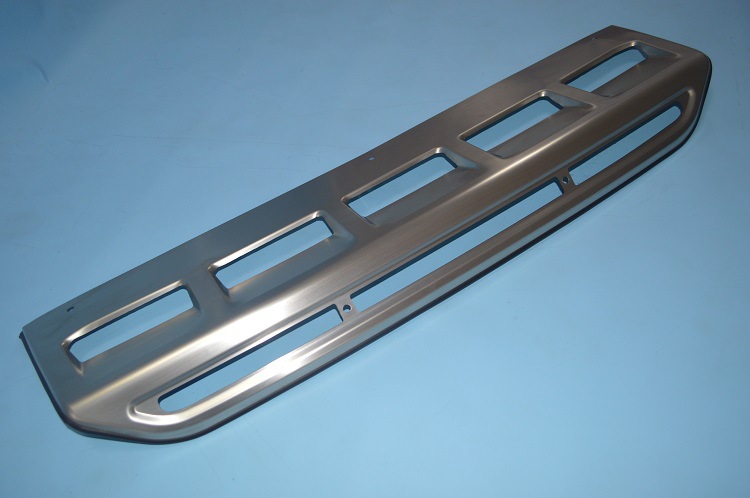 厂家直销批发奥迪改装q5不锈钢前后护板 前后挡板防护汽车用品