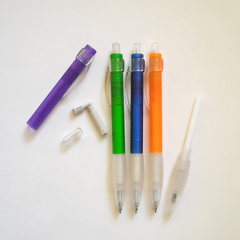 厂家**透明圆珠笔塑料按动胶套圆珠笔学生用品广告笔定制lo.