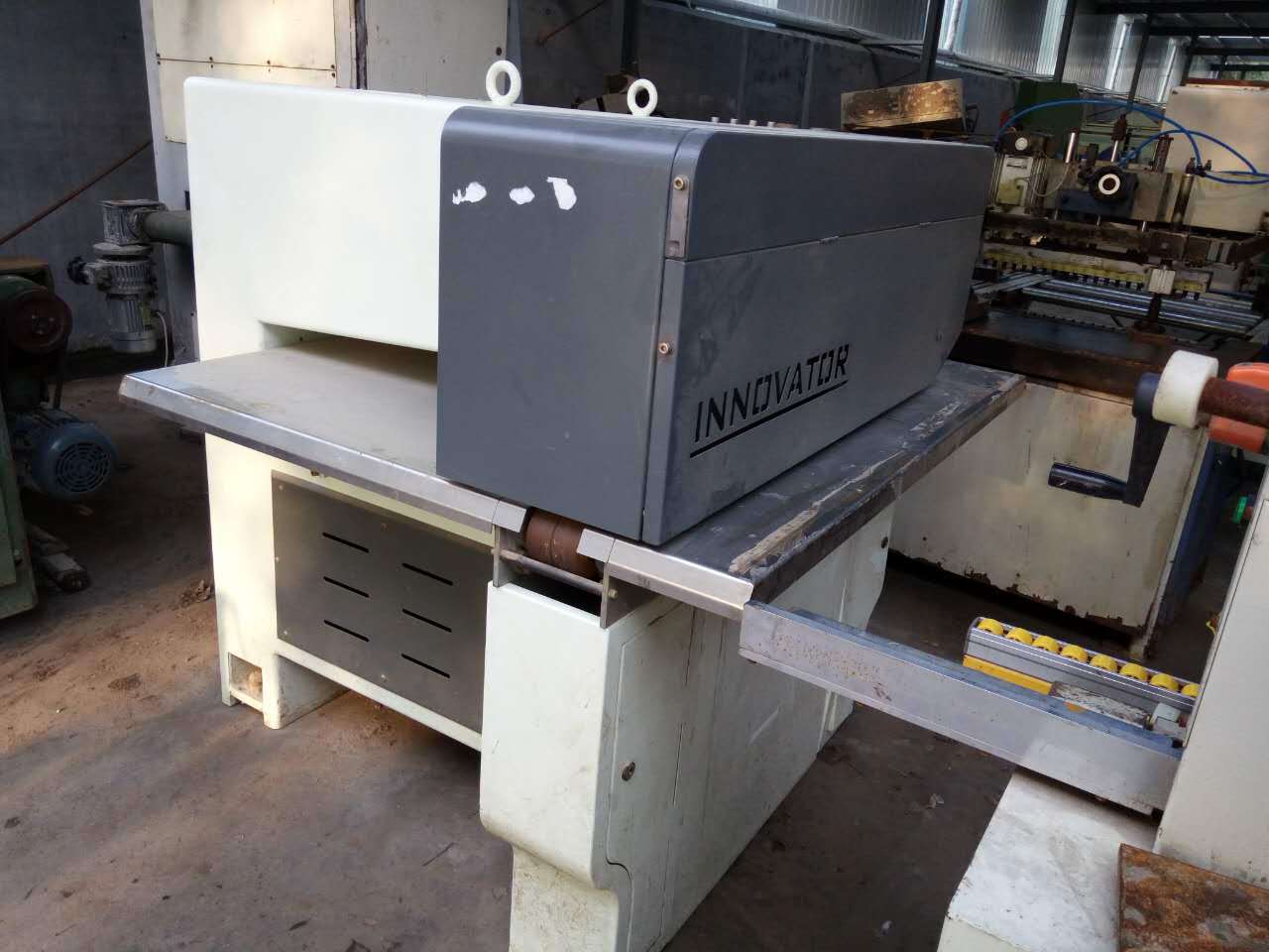 新到台湾产九成新无胶线拼缝机缝皮机