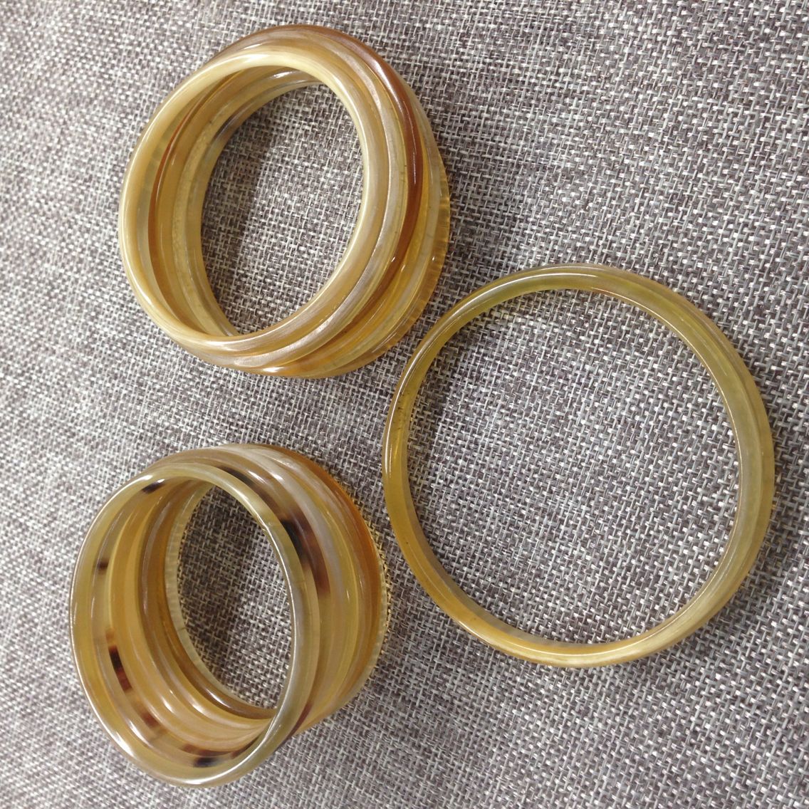 厂家新品牛角手镯a5天然牛角精致手镯节日礼品镯子