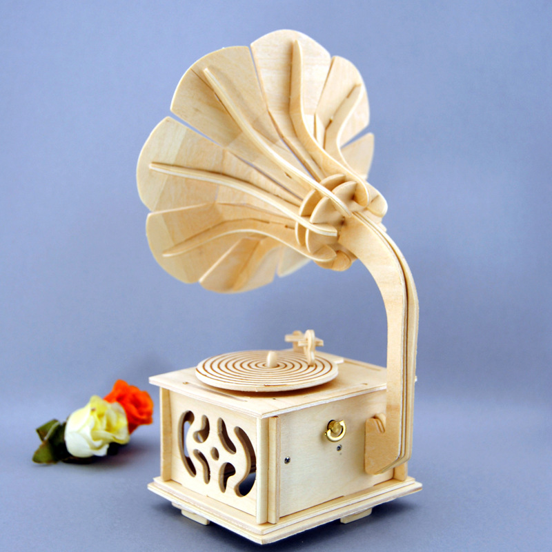 飞歌diy手工木制音乐盒diy八音盒生日礼物创意礼品天空之城留声机