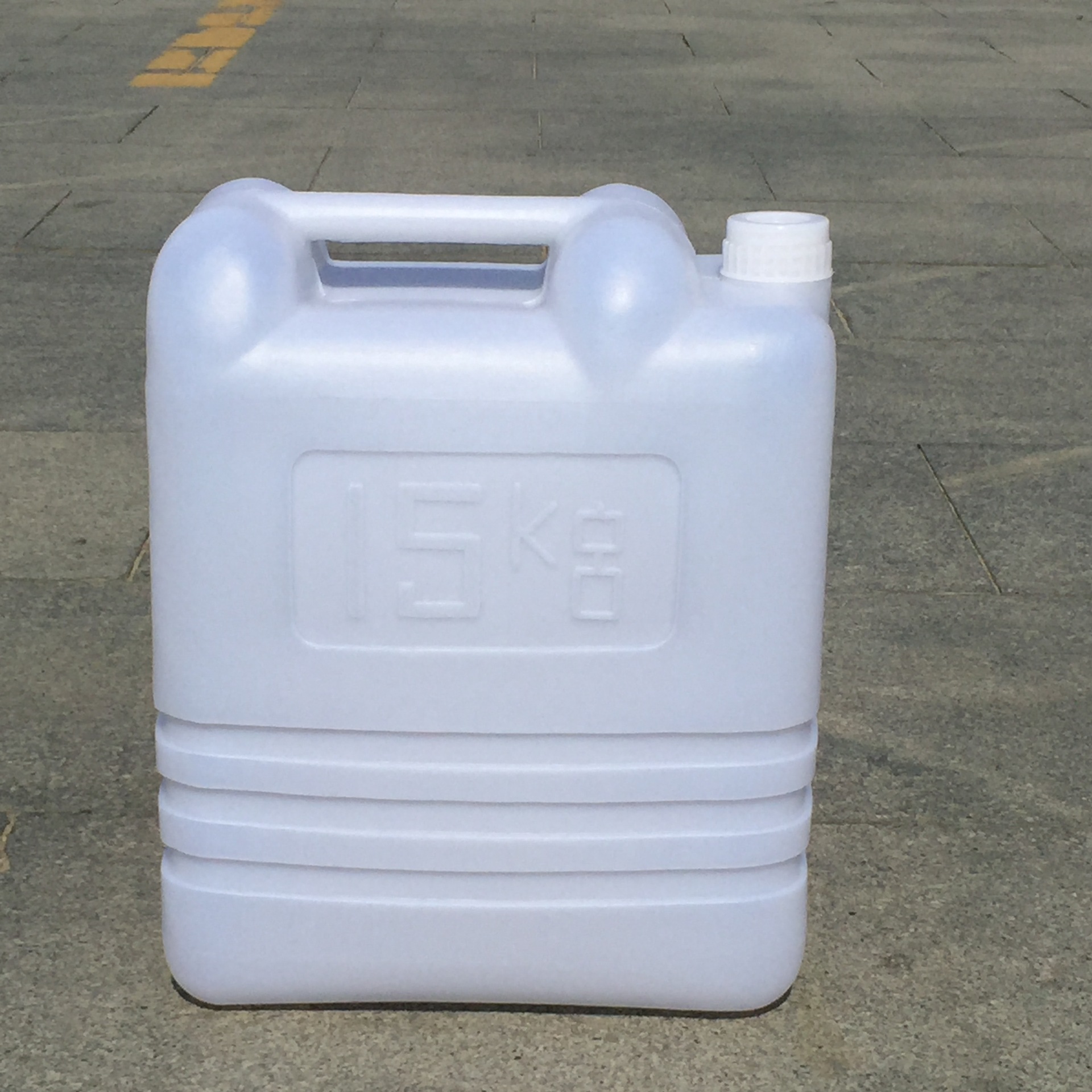 厂家直销油壶 15l白色优质pe塑料油壶