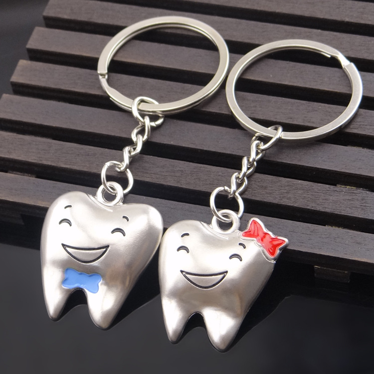Smiley Face Teeth Couple Small Pendant Keychain Tooth Protection Promotion Gift Key Accessories Activity Gift