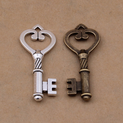 diy复古饰品配件 青古铜钥匙 串珠 diy饰品配件 特价批发2233