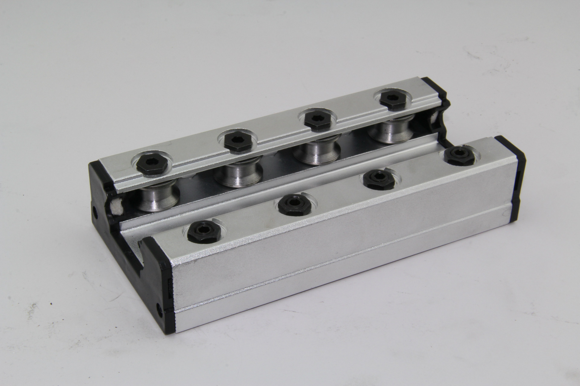 双轴心导轨sgr 内置滚轮导轨 滚珠丝杆 直线光轴 专业销售