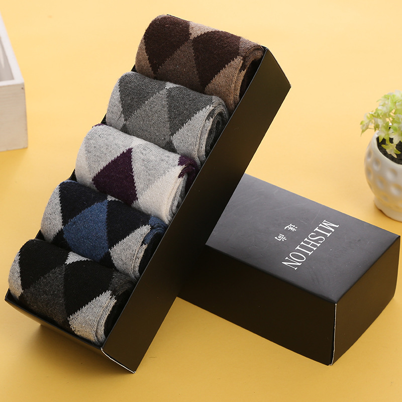 One Piece Dropshipping New Men's Thickened High-Density Mid-Calf Rabbit Wool Socks European and American Business Gift Box Socks Wholesale