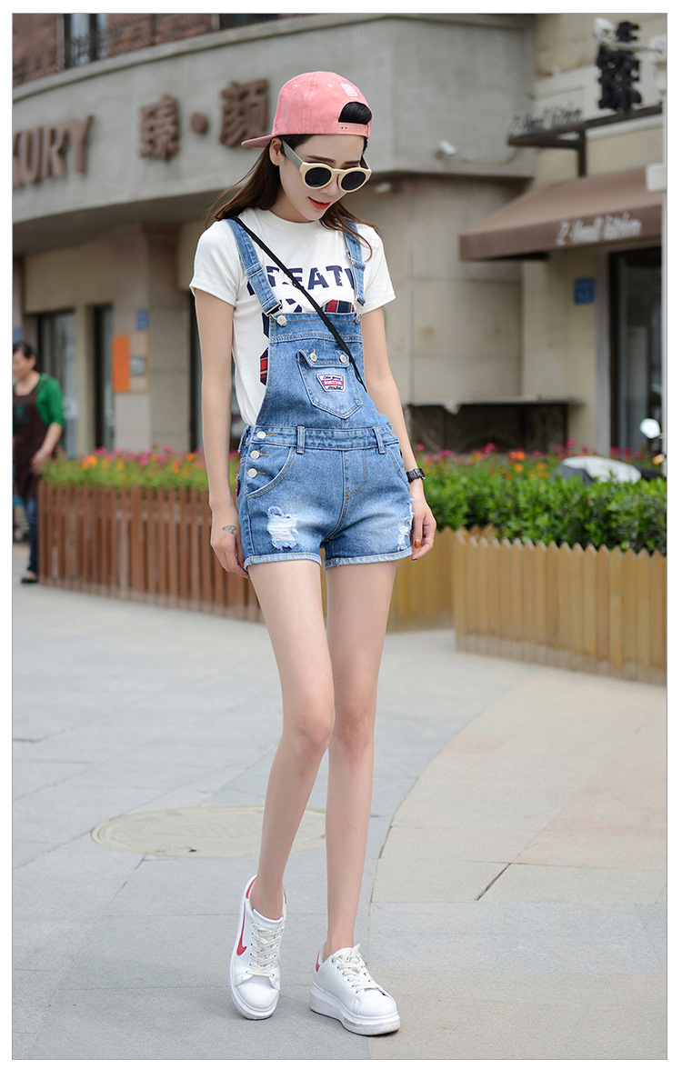 女式牛仔裤 2016夏季新款吊带牛仔短裤女 高腰宽松大码翻边连体裤