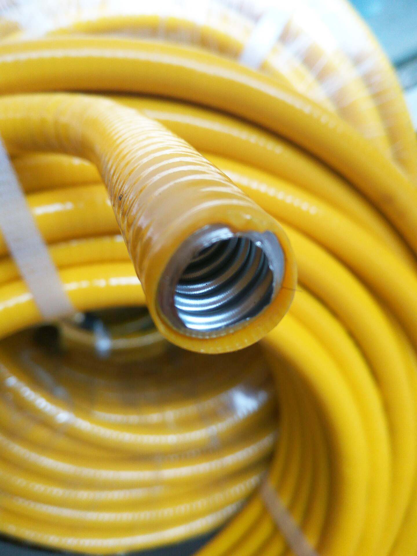 厂家直销 304不锈钢天然气管 4分加厚热水器煤气管 燃气灶波纹管