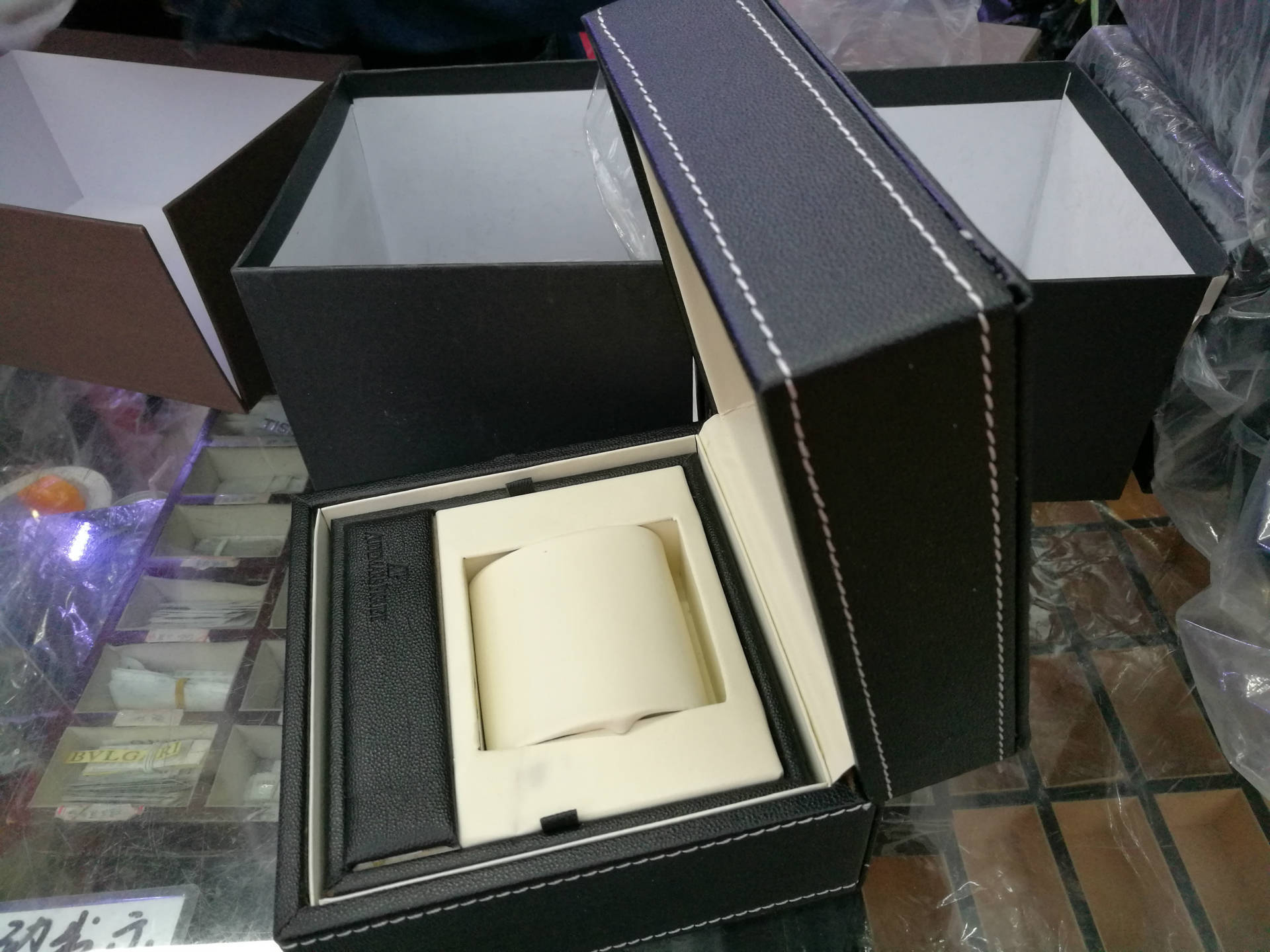 ap皮手表包装盒手表礼品盒子原装手表盒手表盒子全套带书袋