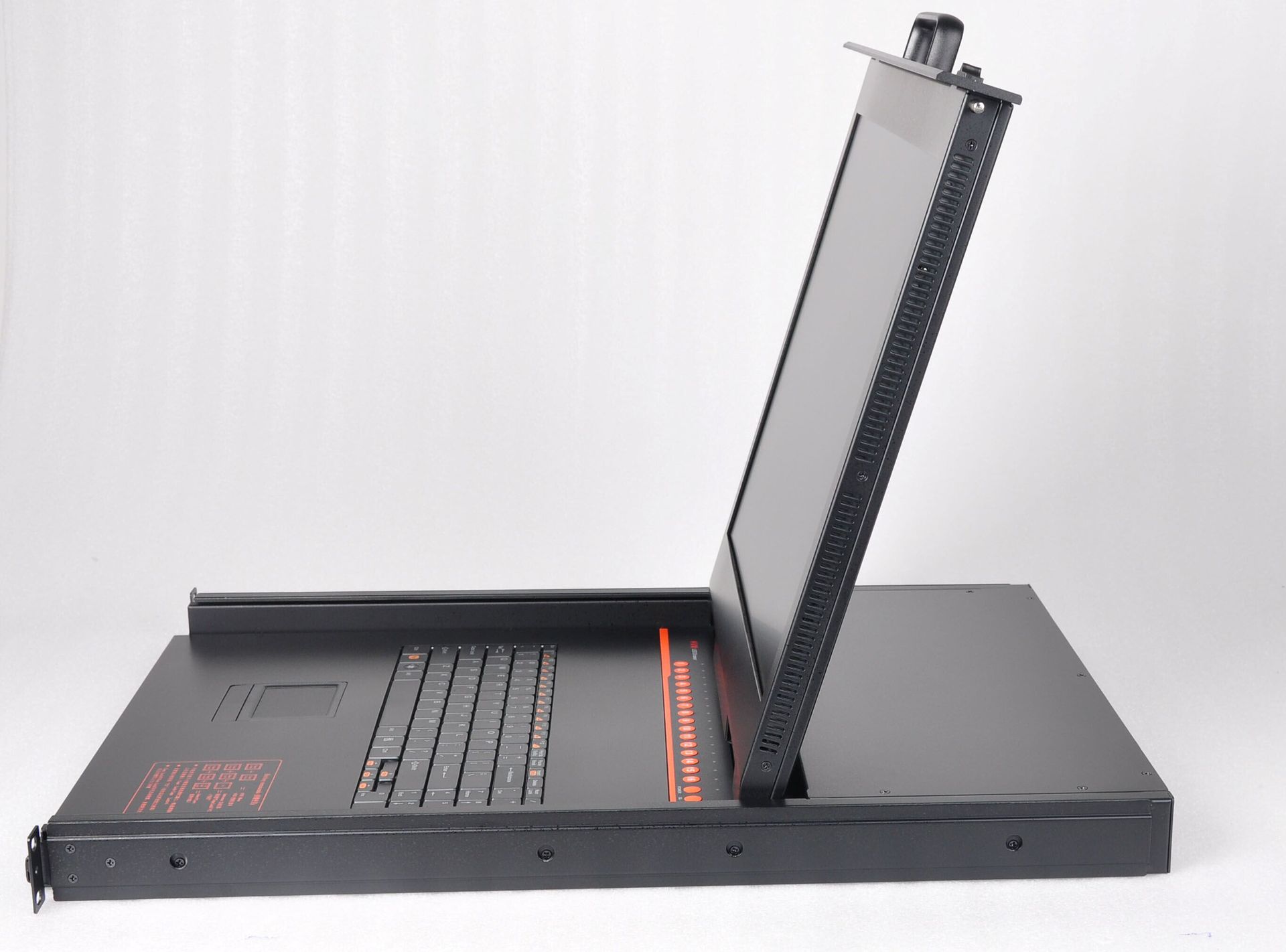 17寸kvm切换器 便携式控制台 视频画面处理器 支持定制 厂家直销