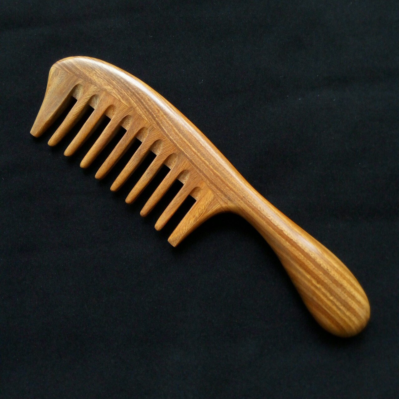 0成交2205把相似高端礼品梳子黑檀木黄杨木拼接彩绘动物造型木梳 防