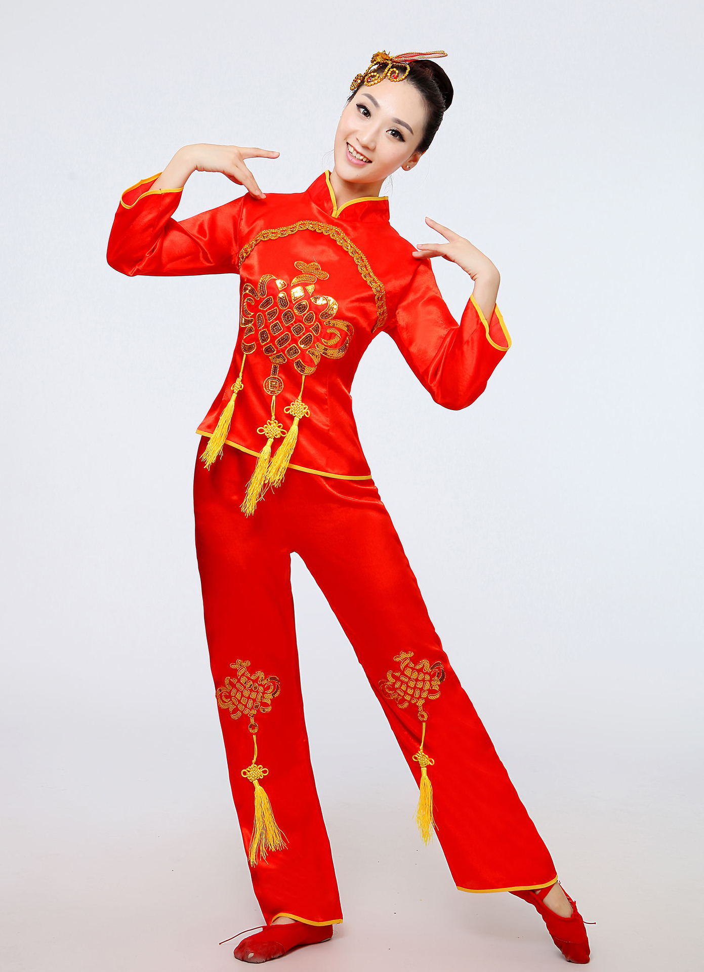 新款喜庆中国结秧歌服装成人合唱服舞蹈表演服女款民族演出服