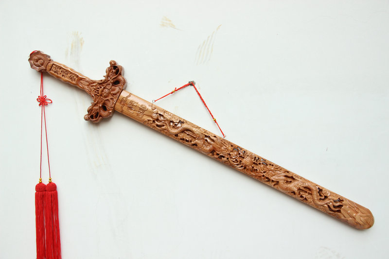 双龙小桃木剑 批发精美肥城桃木剑 高档辟邪桃木剑 镇宅桃木剑