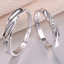 韩版时尚潮流情侣款对戒 925银戒指手饰 个性镶钻婚庆银指环饰品