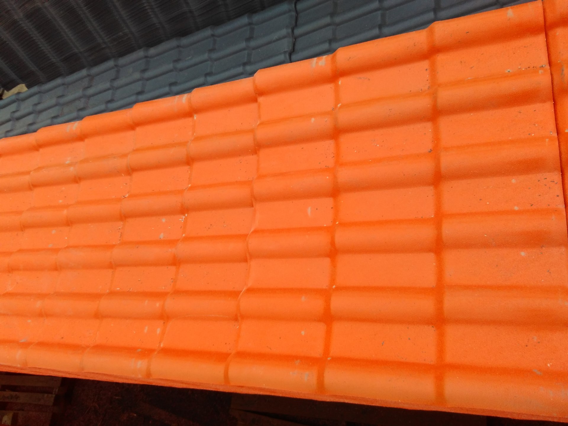 厂家直销正宗asa合成树脂瓦批发新型装饰瓦仿琉璃瓦平改坡装饰瓦