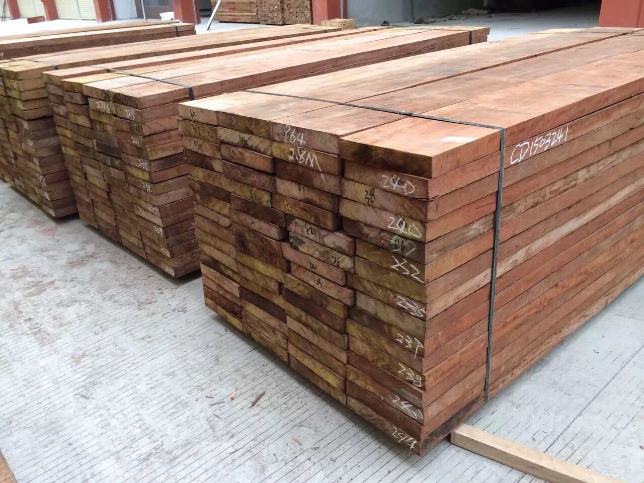 精品巴西花梨板材 高山巴花 古夷苏木 非洲材烘干巴花 木.