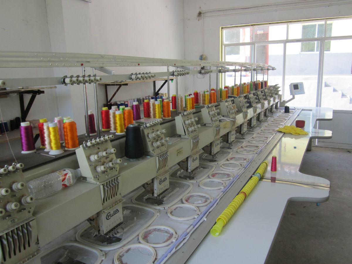 儿童羽绒服_新款轻薄款羽绒服定制 儿童羽绒服直销支持来样加工定制