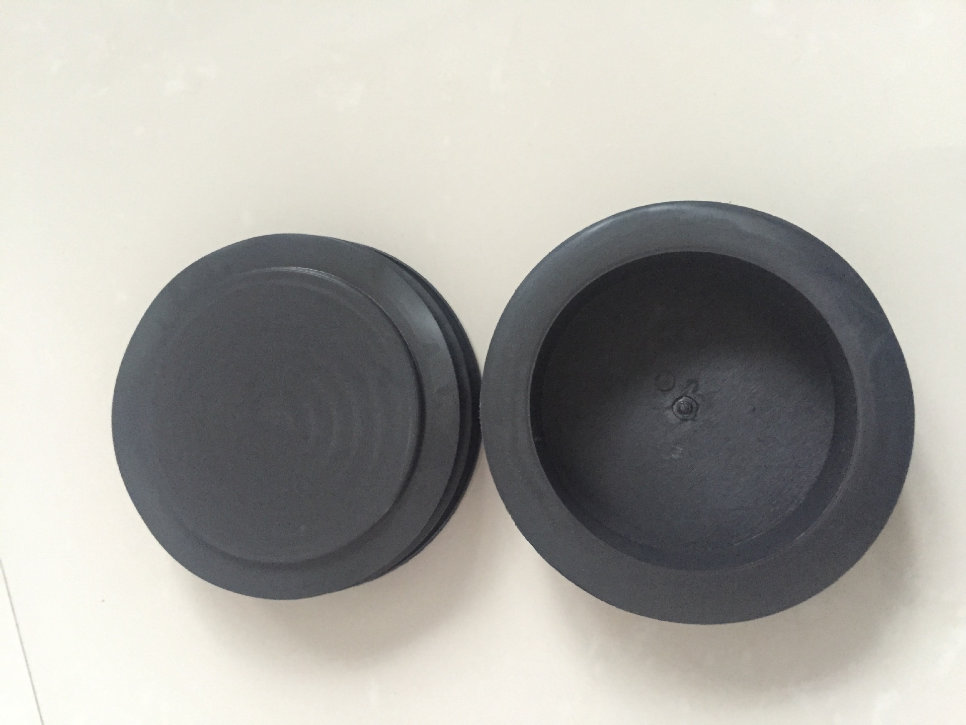 160.200各种注塑塑料塞