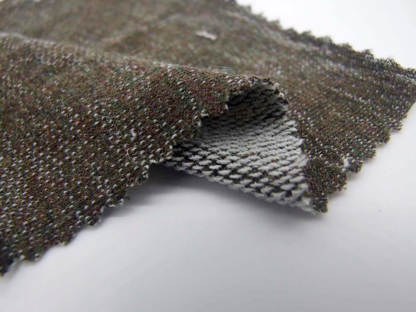 新款春夏针织毛圈面料 露白底彩色毛圈布 彩色鱼鳞面料6472