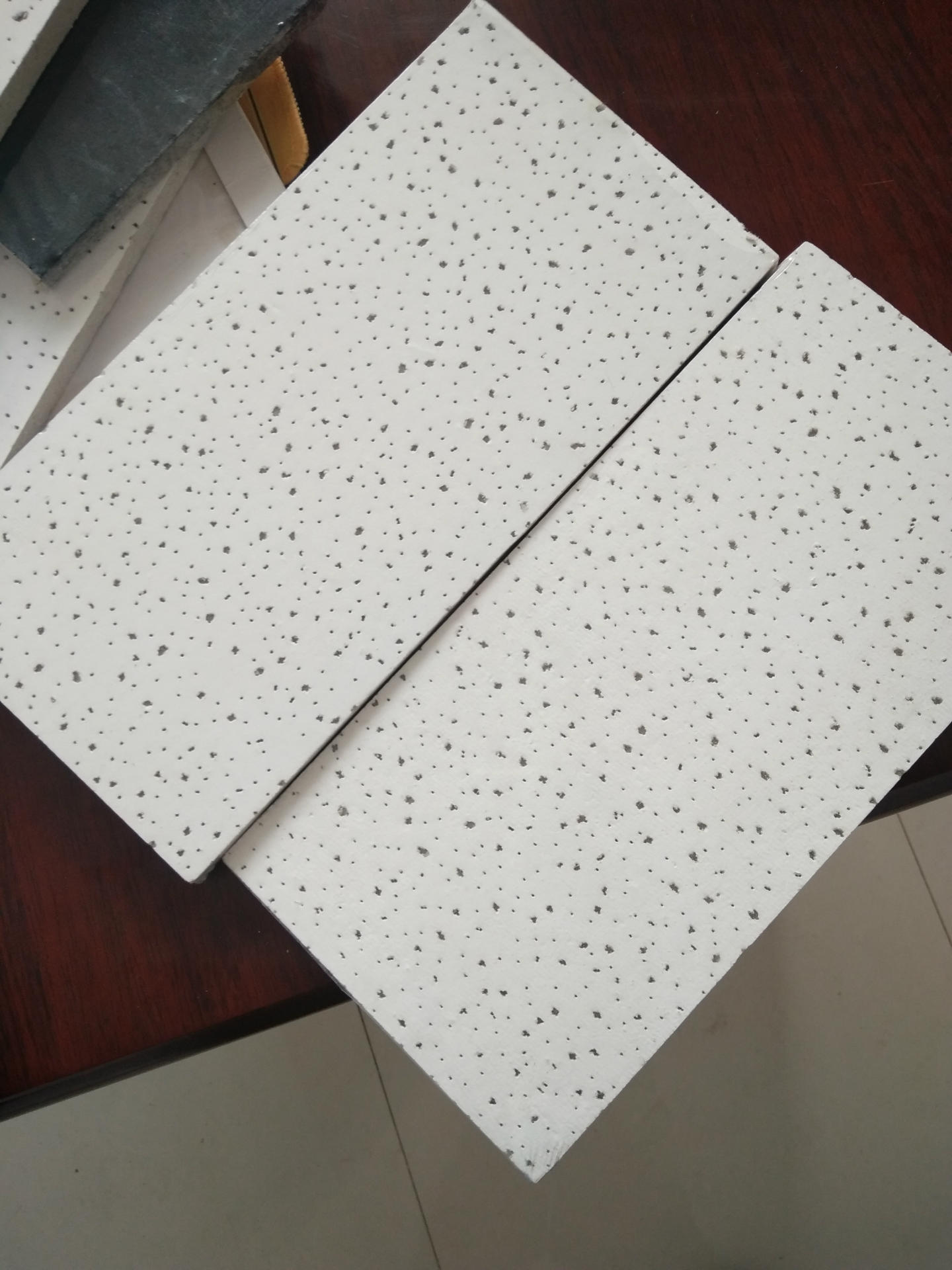 矿棉板吊顶装饰吸音天花板矿棉墙体隔音板生产厂家电影院吸音天花