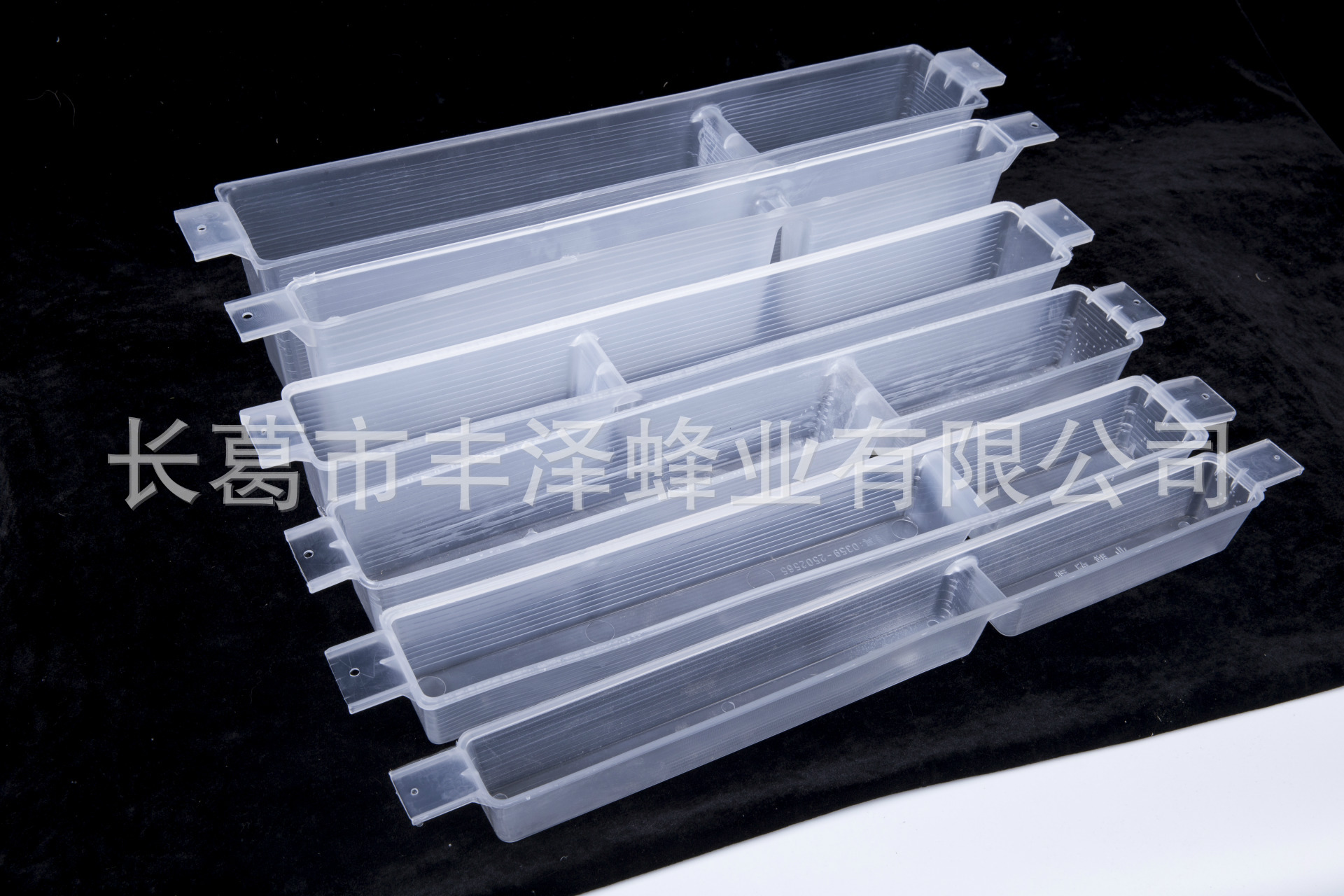 蜂箱 蜂具批发 饲喂器 中蜂蜂箱 意蜂蜂箱 0.75L饲喂器 养蜂工具