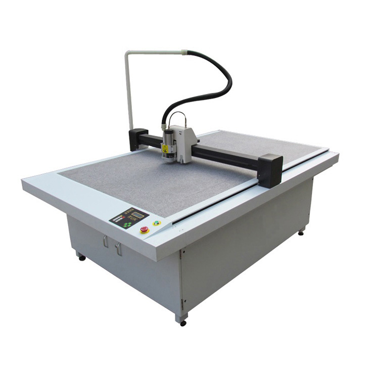 服装模板机 服装模板切割机 厂家直销