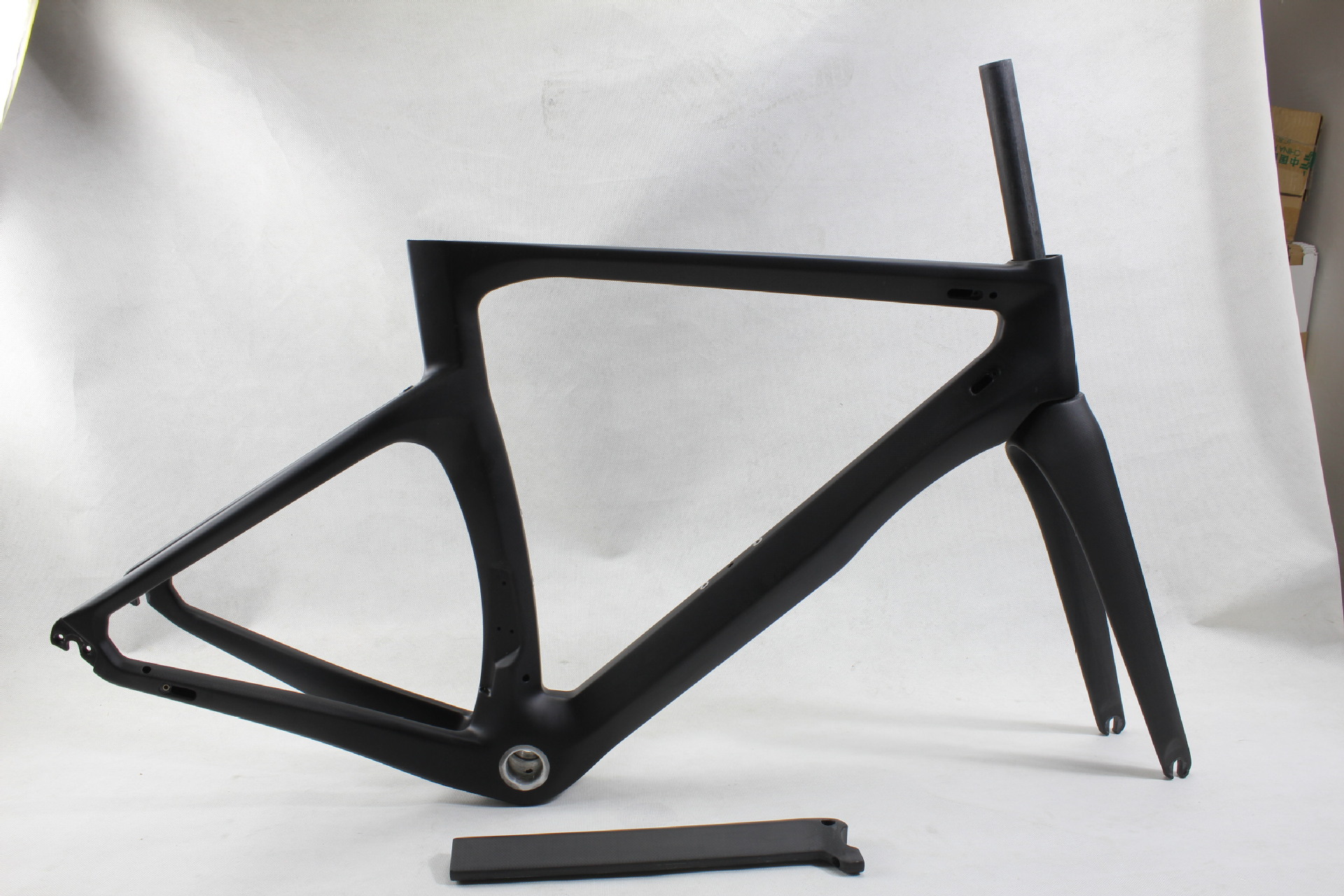 批发碳纤维超轻车架山地公路自行车一体成型自行车架 碳纤维车架