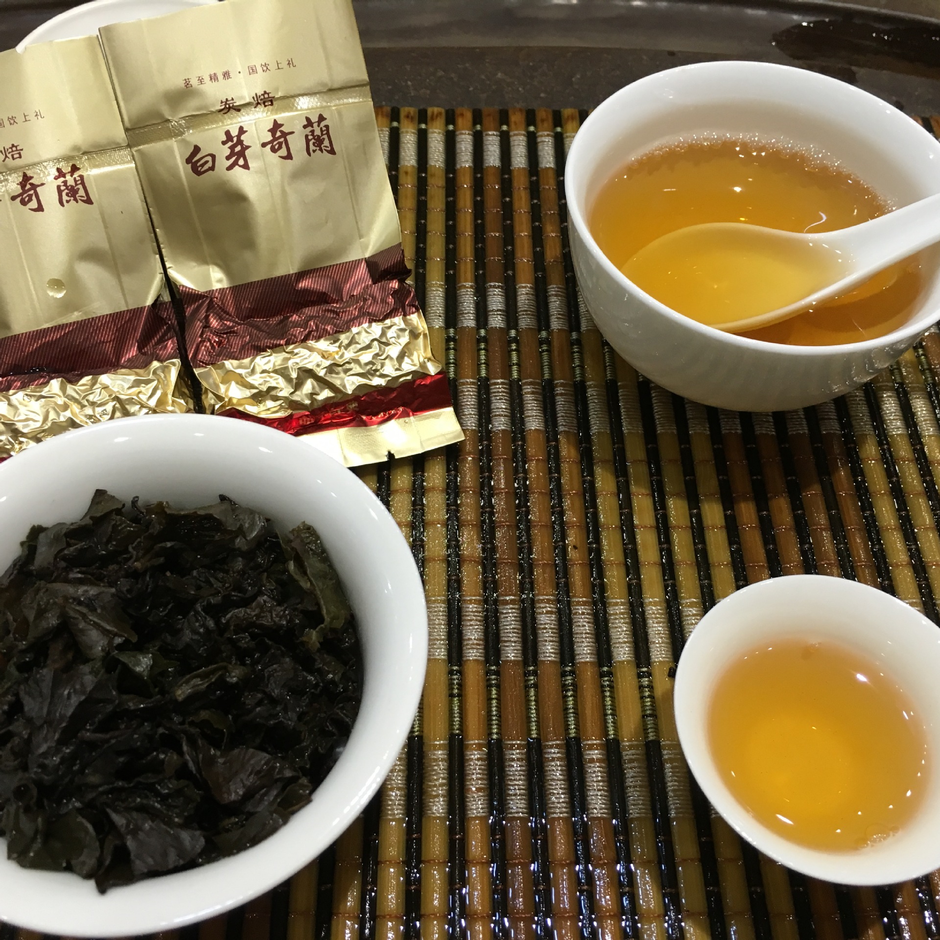 福建 漳州 平和县大芹山碳焙浓香型闽南乌龙茶 白芽奇