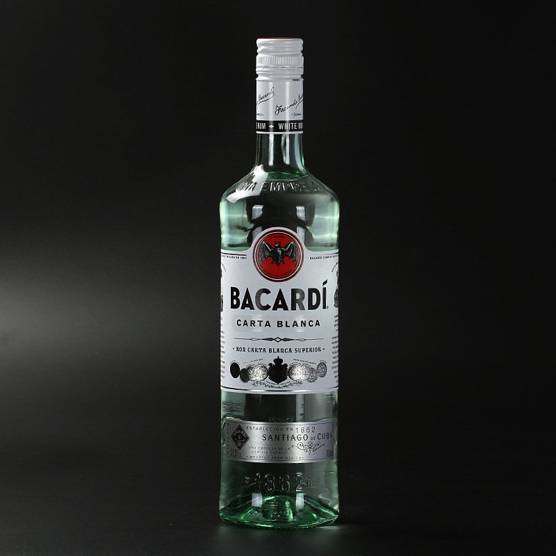 洋酒烈酒 百加得白朗姆酒 超级朗姆 兰姆酒bacardi rum 带滚珠