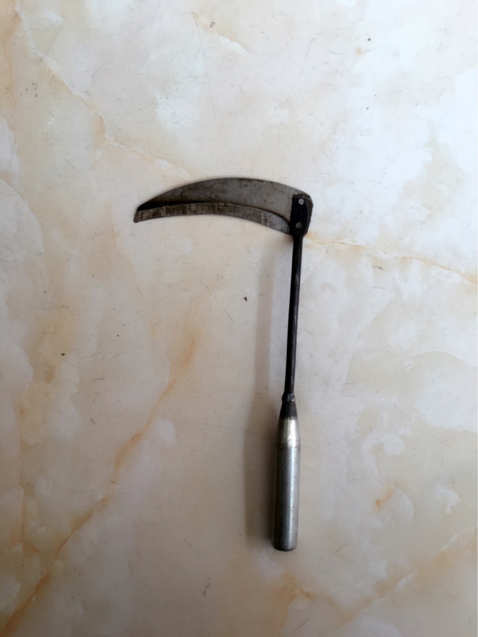 地摊货一元二元韭菜刀小刀镰刀