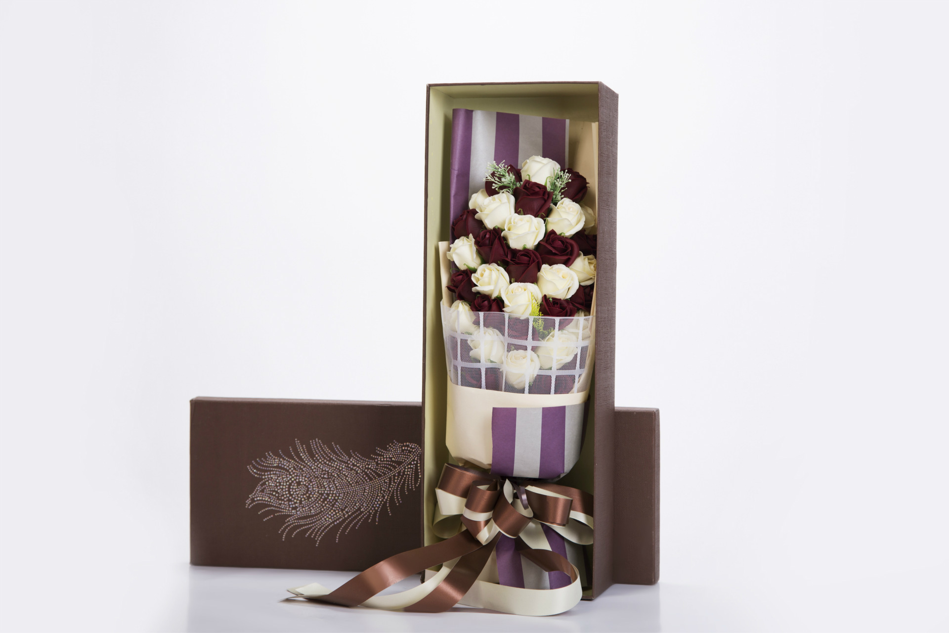 33朵肥皂花玫瑰礼盒花束生日礼物情人节送创意礼品香皂花厂家批发