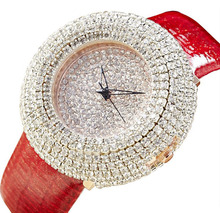2023热销手表时尚潮流女性手表 满钻镶嵌石英皮带表现货批发