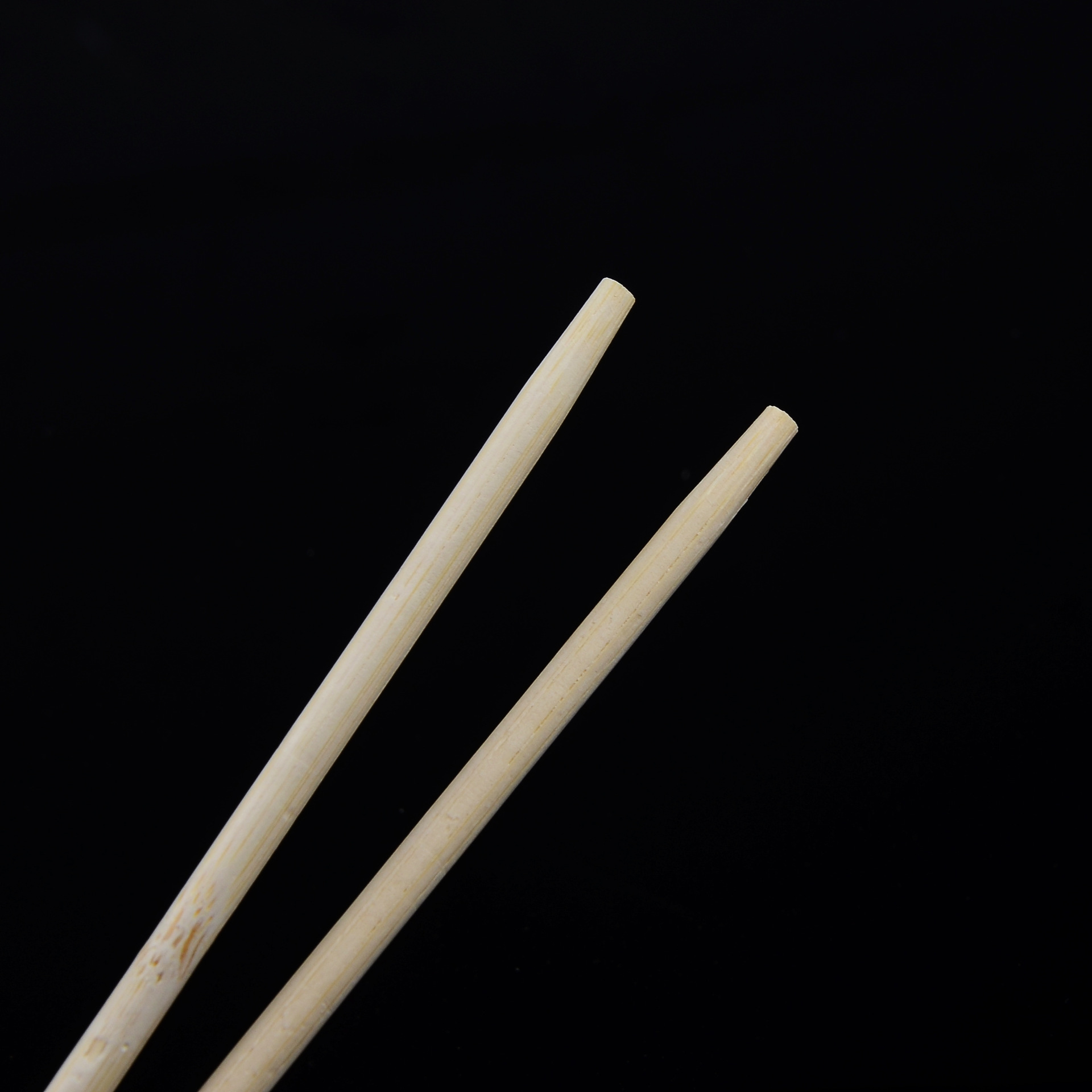 厂批发一次性筷子 早餐饭店方便筷快餐打包方便筷粗5.0 450双包邮