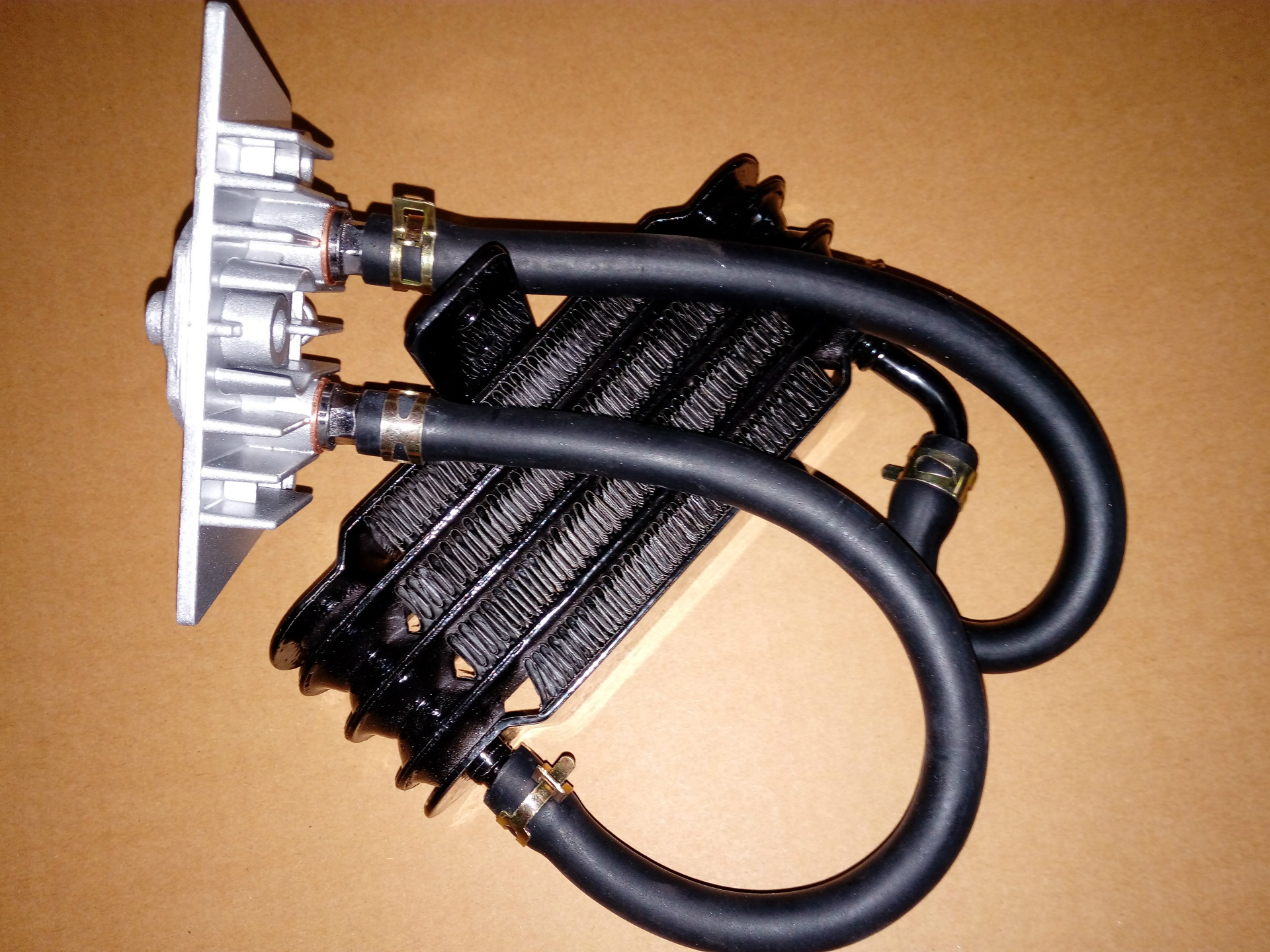 摩托车油冷器,汽车油冷器,机油冷却器,散热器,冷凝器