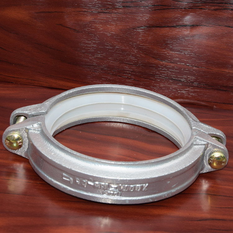 3c认证德通沟槽管件 消防衬塑管件卡箍钢卡柔卡 管接头114