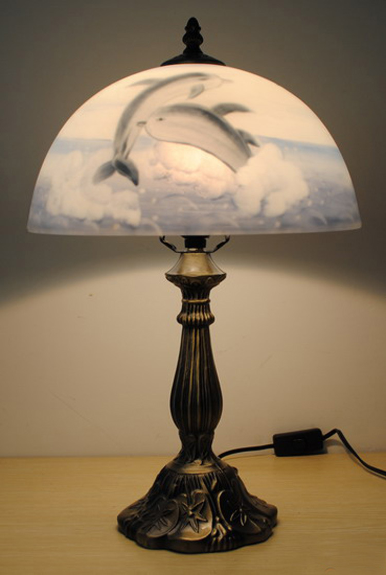 厂家直销欧式海洋海豚灯书桌灯手绘油画台灯卧室个性艺术灯装饰