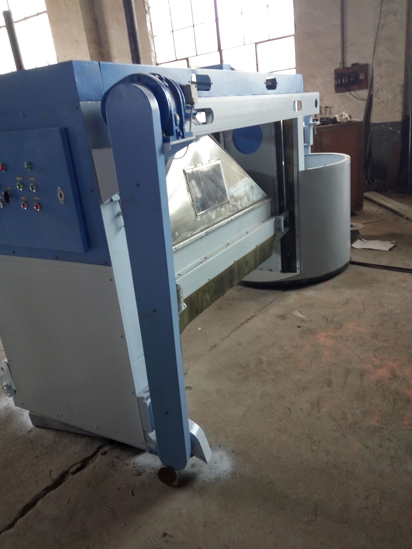 圆盘自动抓棉机