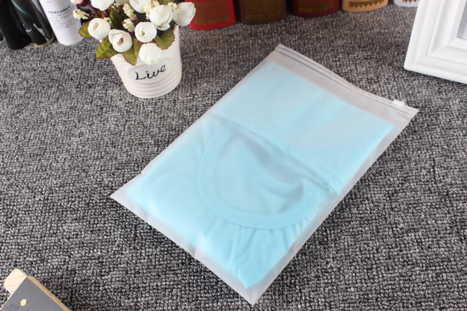 现货服装拉链袋磨砂 衣服自封袋塑料袜子袋子定制t恤衬衫包装袋